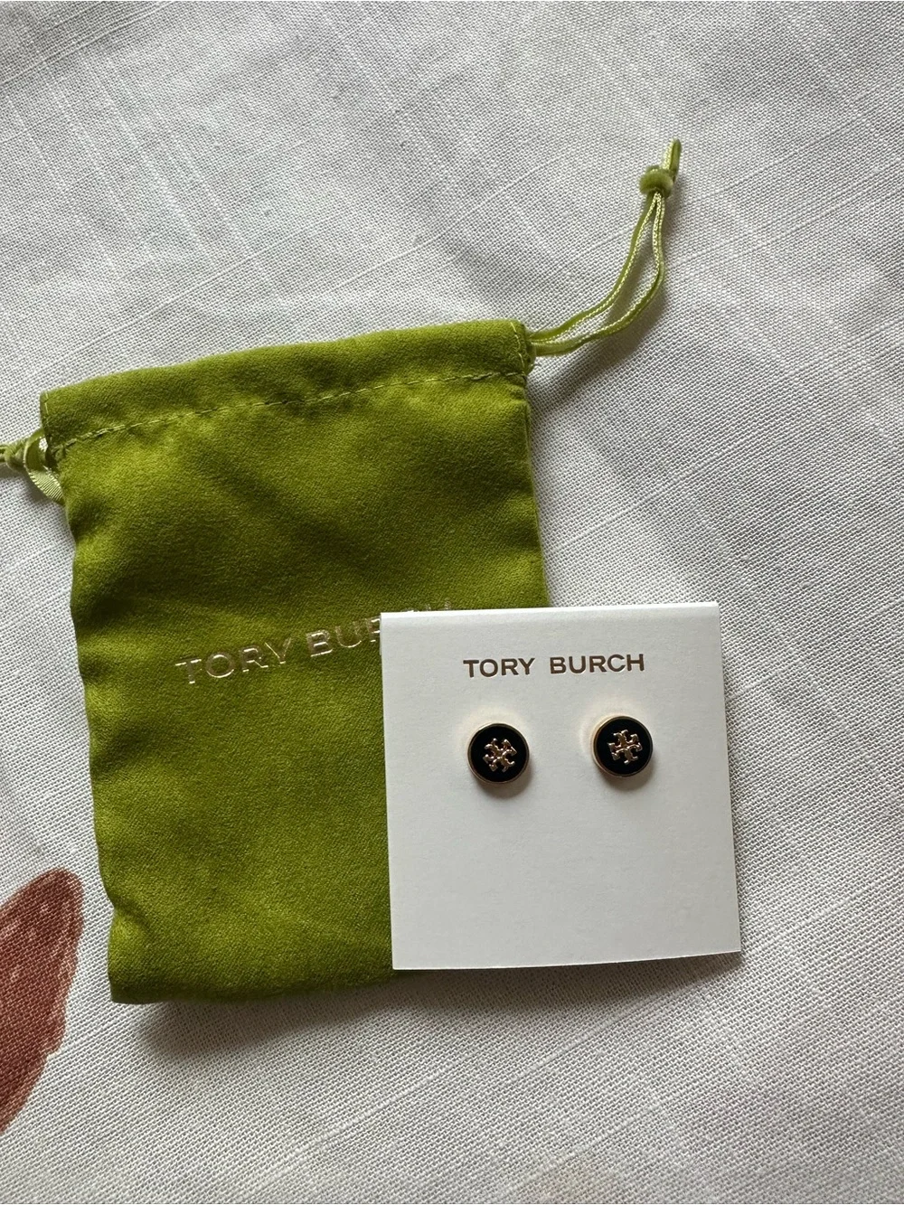 tory burch kira enamel circle stud earrings